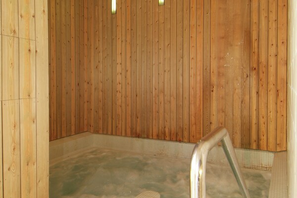 Foto van Chalet met airco op mooi park - Vakantiehuis in Barcelona - ParkFacilities