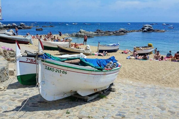 Foto van Villa in Spanje bij Zandstrand - Vakantiehuis in Calella de Palafrugell, Llafranc - AreaSummer20KM