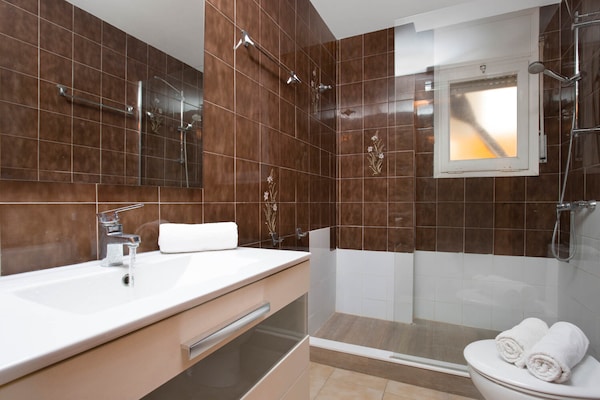 Foto van Appartement voor 6 personen in Spanje - Vakantiehuis in Calella de Palafrugell, Llafranc - BathRoom
