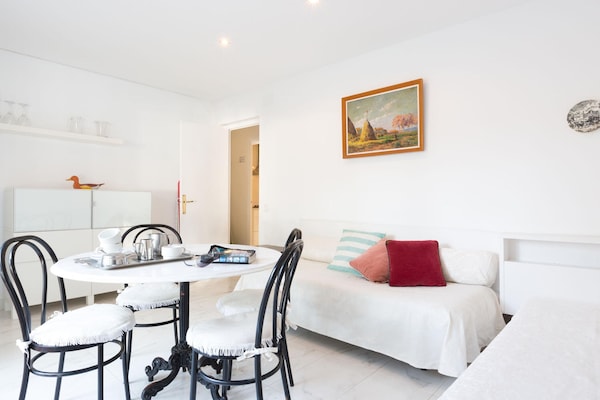 Foto van Appartement in Llafranc bij strand - Vakantiehuis in Llafranc - LivingRoom