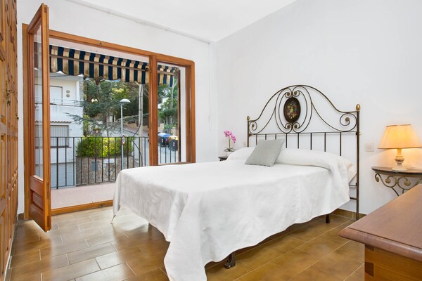 Foto van Appartement in Spanje bij zandstrand - Vakantiehuis in Llafranc - BedRoom