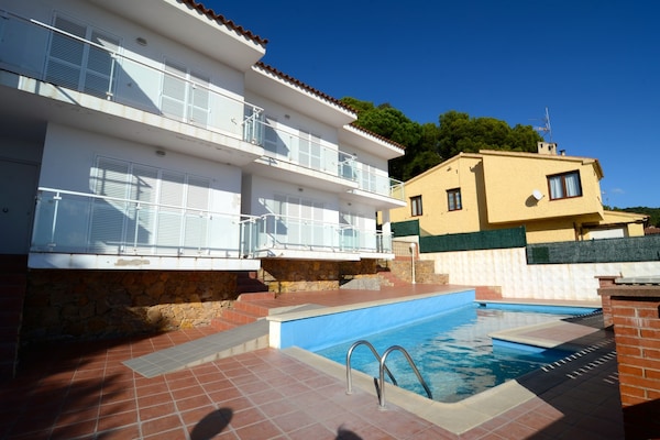 Foto van Appartement in Spanje bij zandstrand - Vakantiehuis in Estartit - ExteriorSummer