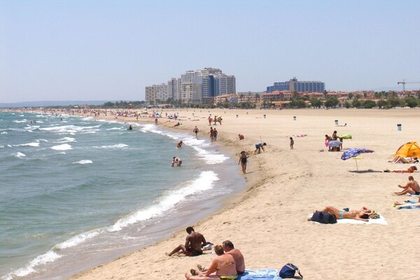 Foto van Stijlvol apartement aan het strand in Ampuriabrava - AreaSummer5KM