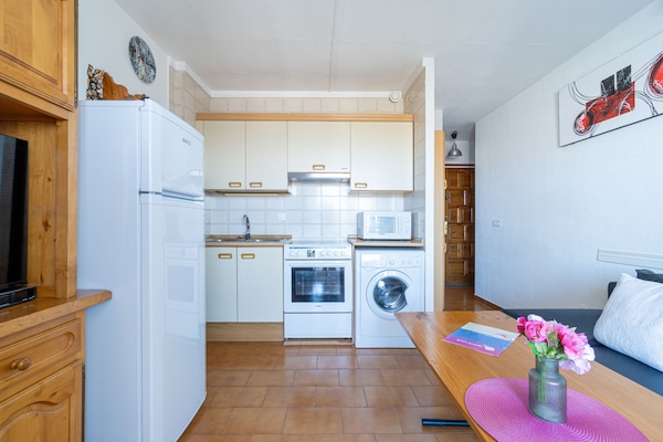 Foto van Villa in Empuriabrava met Zwembad & Kanaal - Vakantiehuis in Empuriabrava - Kitchen