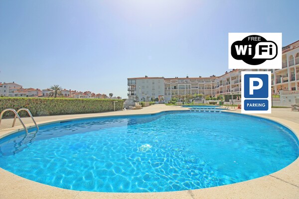 Foto van Appartement in Empuriabrava met Uitzicht op Kanaal - PoolOfHouse