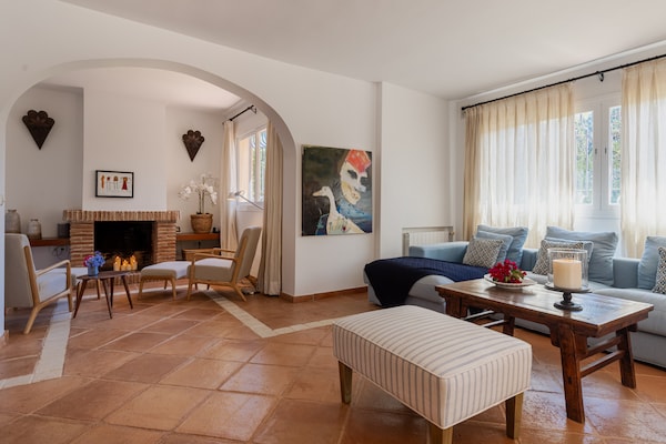 Foto van Charmante Andalusische strandvilla - Vakantiehuis in Marbella - LivingRoom