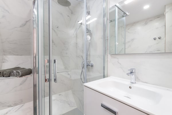 Foto van Appartement in Torremolinos bij Bajondillo - Vakantiehuis in Torremolinos - BathRoom