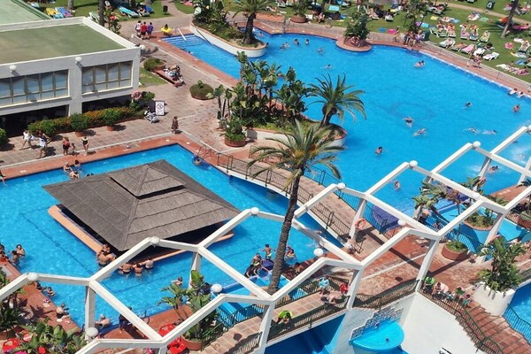 Foto van Appartement met strandzicht - Vakantiehuis in Benalmádena - Facilities