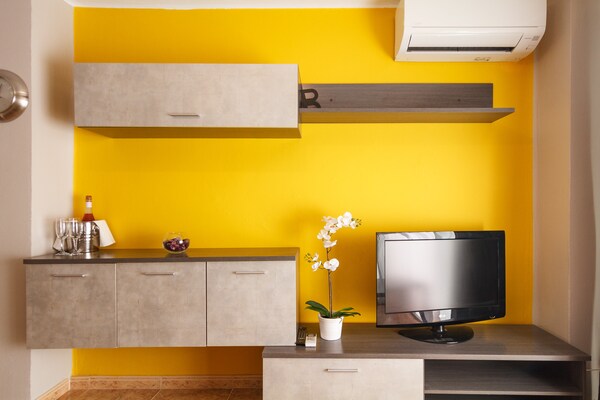 Foto van Appartement in Nerja bij Torrecilla Strand - Vakantiehuis in Nerja - LivingRoom