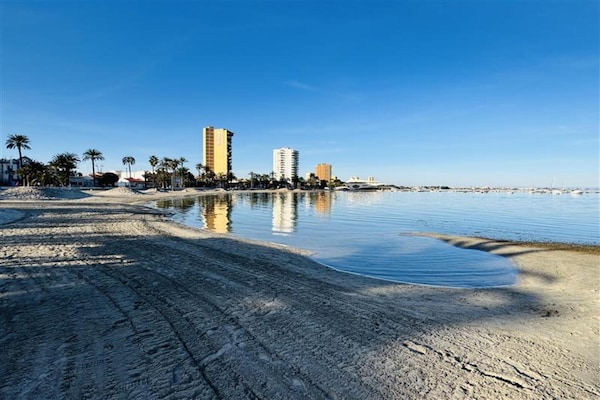 Foto van Eenpersoonskamer in het Albohera Playa Hotel - Vakantiehuis in Santiago de la Ribera - AreaSummer5KM