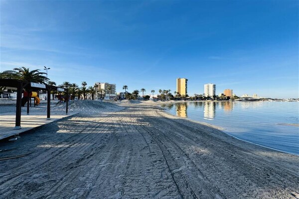 Foto van Eenpersoonskamer in het Albohera Playa Hotel - Vakantiehuis in Santiago de la Ribera - AreaSummer5KM