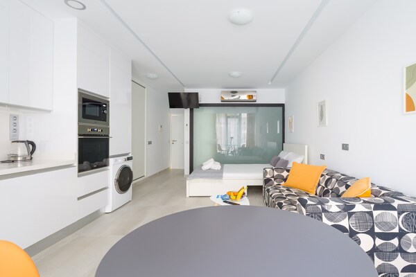 Foto van Appartement bij Playa de Las Canteras - Vakantiehuis in Las Palmas de Gran Canaria - Kitchen