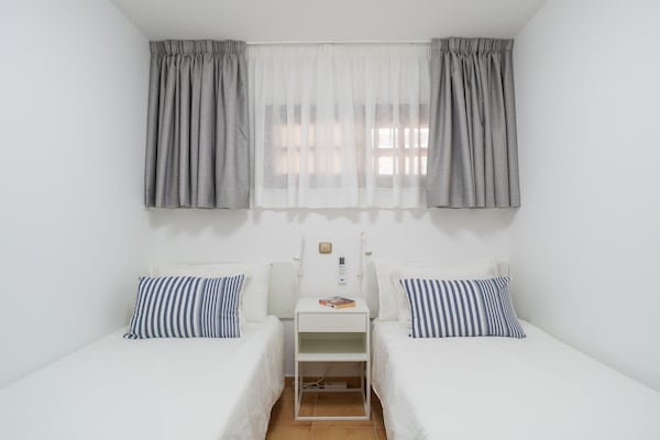 Foto van Strandhuis bij Playa de Las Burras - Vakantiehuis in Las Palmas de Gran Canaria - BedRoom