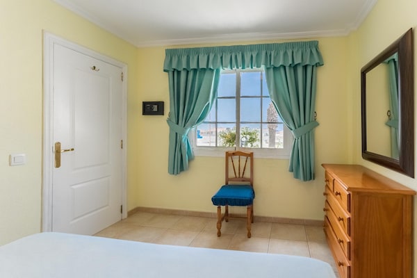 Foto van Appartement met uitzicht op de tuin in El Médano - Vakantiehuis in Santa Cruz de Tenerife - BedRoom
