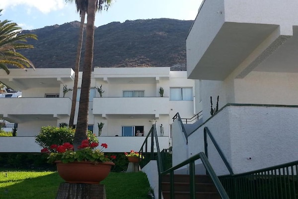 Foto van Appartement Tenerife bij Zee & Zwembad - Vakantiehuis in santa cruz de tenerife - ExteriorSummer
