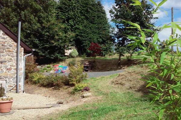 Foto van Vakantiehuis Saint-Gilles bij strand - Vakantiehuis in Saint-Gilles-les-Bois - TerraceBalcony