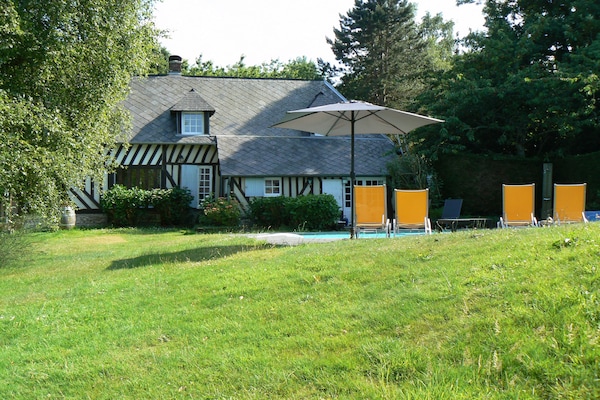 Foto van Landgoed in Normandië met Zwembad & Tennis - Vakantiehuis in Le Mesnil sur Blangy - ViewSummer
