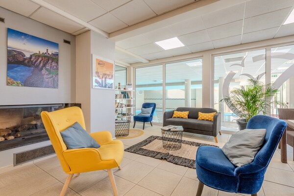 Foto van Appartement met uitzicht op de oceaan, retraite - Vakantiehuis in Plougonvelin - HallReception