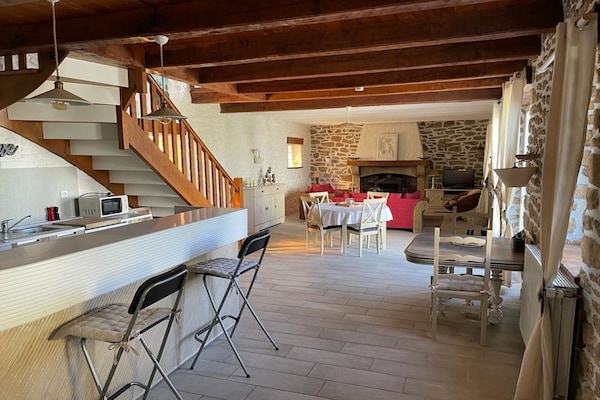 Foto van Familie-uitje aan de kust - Vakantiehuis in Plouhinec - DiningRoom