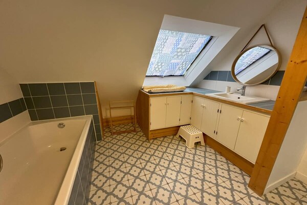 Foto van Charmant huis in Landéda met uitzicht op zee - Vakantiehuis in Landéda - BathRoom