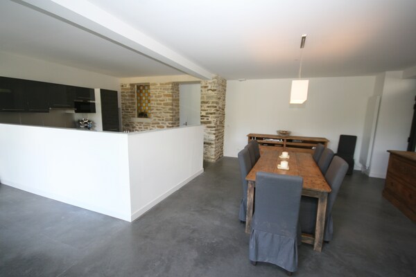 Foto van Villa in Pont-Aven, Bretagne, met privézwembad - Vakantiehuis in Pont-Aven - DiningRoom