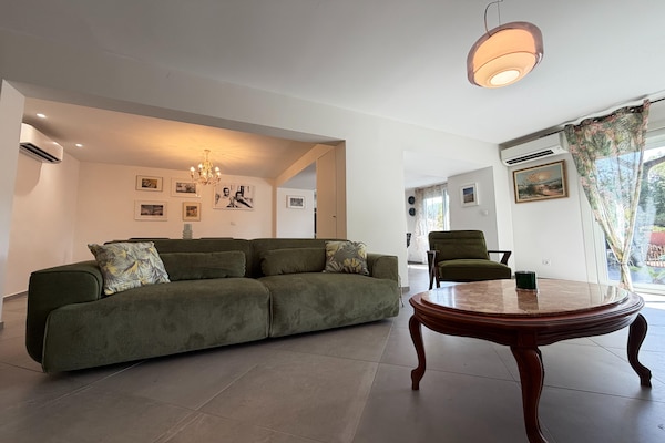 Foto van Charmante villa voor 6 personen in Agde - Vakantiehuis in Agde - LivingRoom