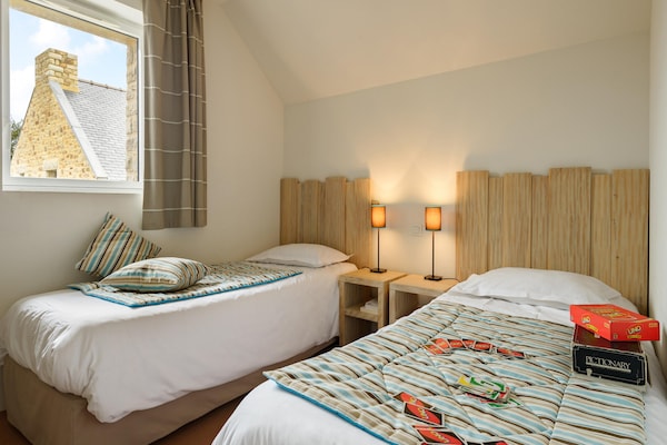 Foto van Bretonse nis: verblijf voor zes personen - Vakantiehuis in Cancale - BedRoom