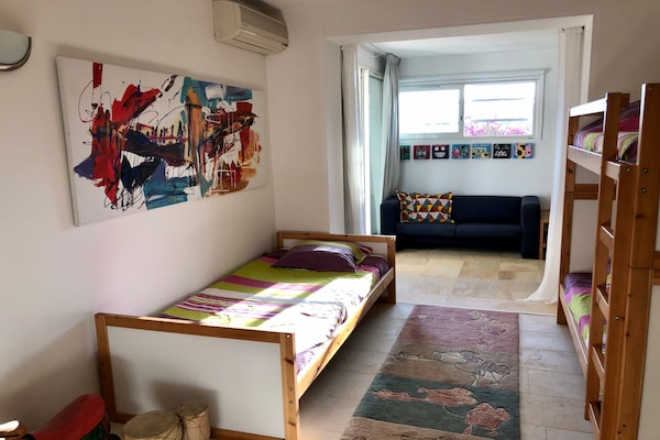 Foto van Villa in La Croix-Valmer met Zeezicht - Vakantiehuis in La Croix-Valmer - BedRoom