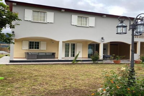 Foto van Cap Vanisa - een zwembad- en strandvakantie - Vakantiehuis in Saint-Joseph, La Reunion - ExteriorSummer