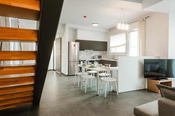 Foto van Chique familievilla met zwembad in Syvota - Vakantiehuis in Syvota - DiningRoom