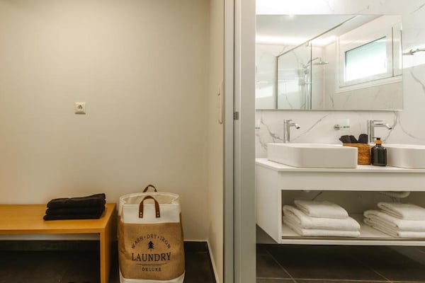 Foto van Chique familievilla met zwembad in Syvota - Vakantiehuis in Syvota - BathRoom