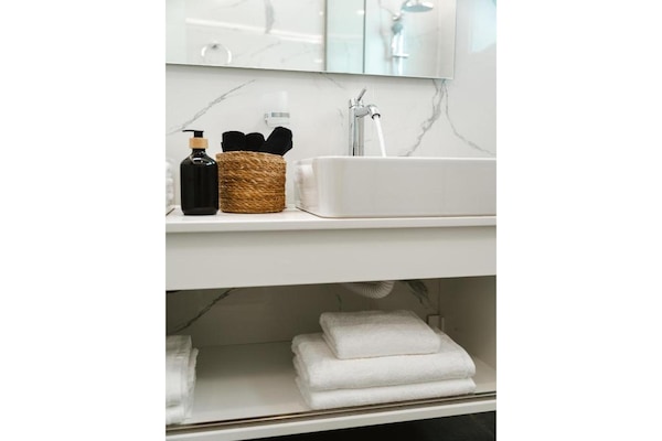 Foto van Chique familievilla met zwembad in Syvota - Vakantiehuis in Syvota - BathRoom