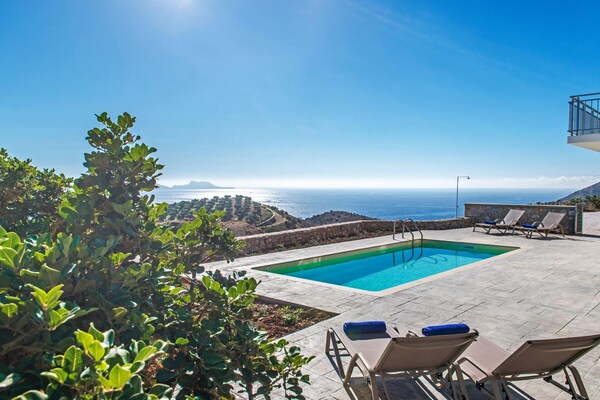 Foto van Chique Agia Galini Oase - Vakantiehuis in Agia Galini - PoolOfHouse