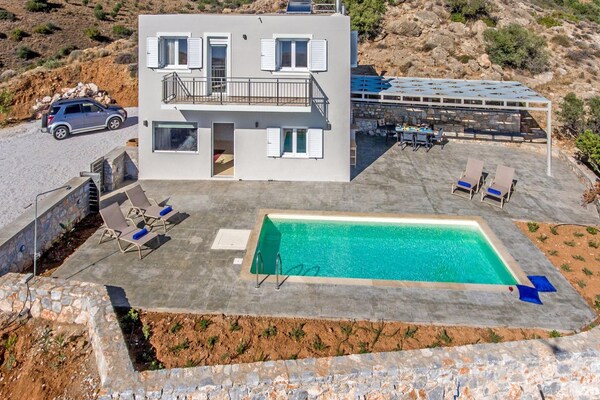 Foto van Chique Agia Galini Oase - Vakantiehuis in Agia Galini - PoolOfHouse