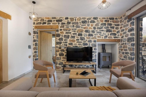 Foto van Chique villa met toegang tot het zwembad voor 5 personen - LivingRoom