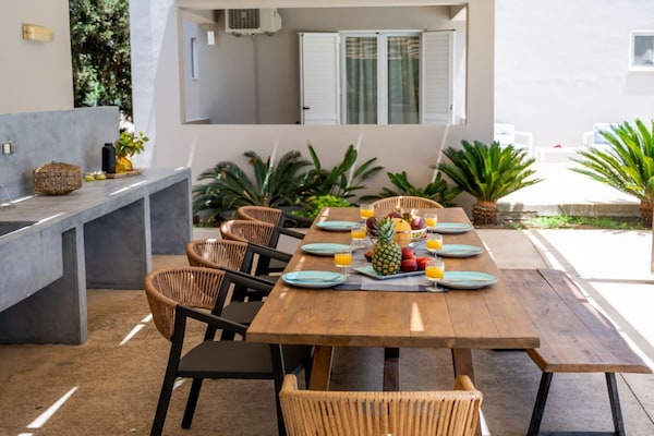 Foto van Chique familieprines landelijke oase - Vakantiehuis in Prines - TerraceBalcony