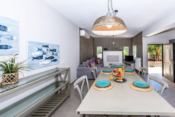 Foto van Chique familieprines landelijke oase - Vakantiehuis in Prines - DiningRoom