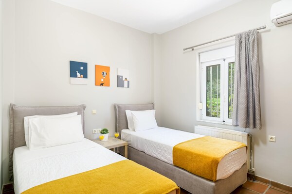 Foto van Charming spacious house, 5min from Rethymno! - Vakantiehuis in Tria Monastiria - BedRoom