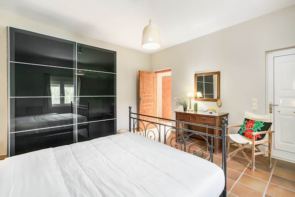 Foto van Charming spacious house, 5min from Rethymno! - Vakantiehuis in Tria Monastiria - BedRoom