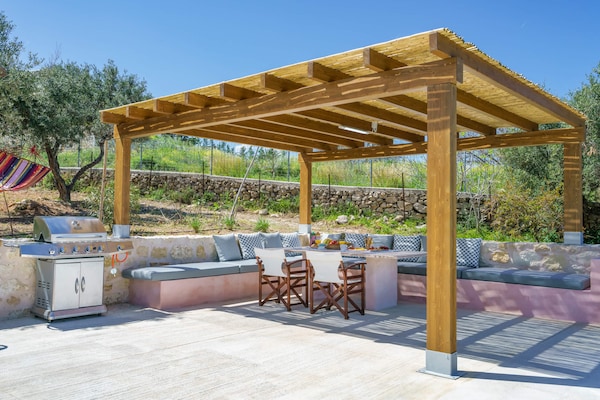 Foto van Charming spacious house, 5min from Rethymno! - Vakantiehuis in Tria Monastiria - Outdoor