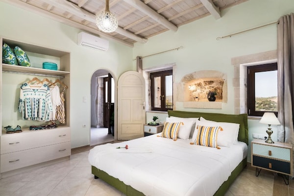 Foto van Armeni Mountain Oasis met 3 slaapkamers - Vakantiehuis in Armeni - BedRoom