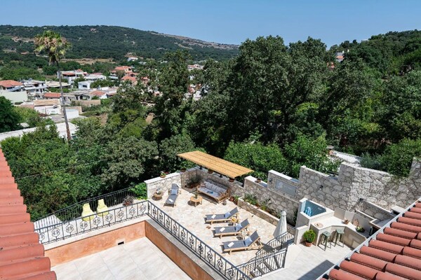 Foto van Armeni Mountain Oasis met 3 slaapkamers - Vakantiehuis in Armeni - ViewSummer