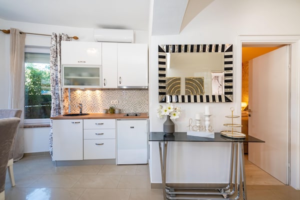 Foto van Authentieke villa in Zaton met een privézwembad - Vakantiehuis in Zaton - Kitchen