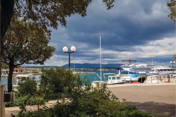 Foto van Appartement in Kroatië met zeezichtterras - Vakantiehuis in Malinska - AreaSummer20KM