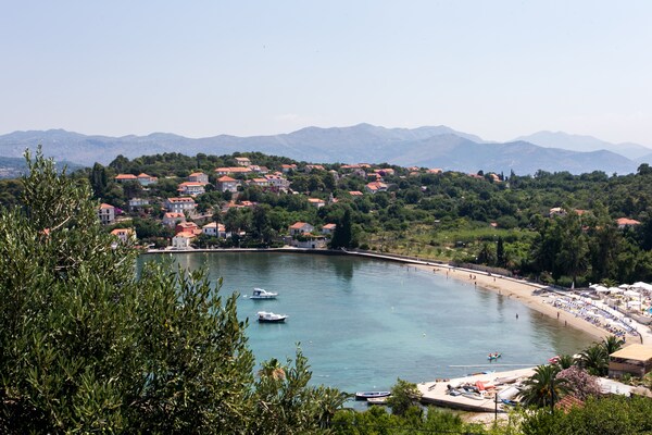 Foto van Guest House Oreb - One Bedroom Apartment with Terrace and Sea View - View