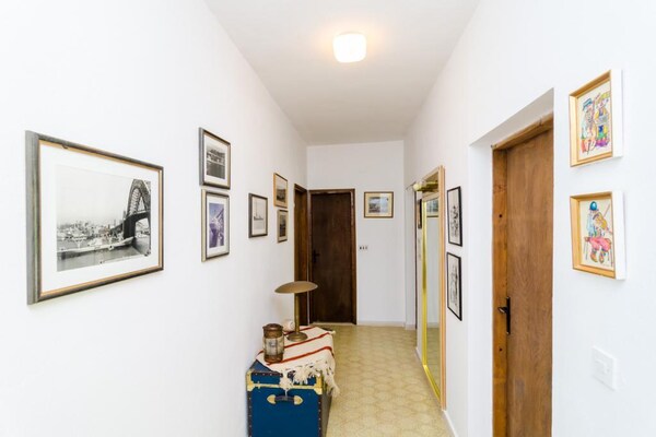 Foto van Holiday Home Field of Olives - Two Bedroom Holiday Home with Terrace - Indoor