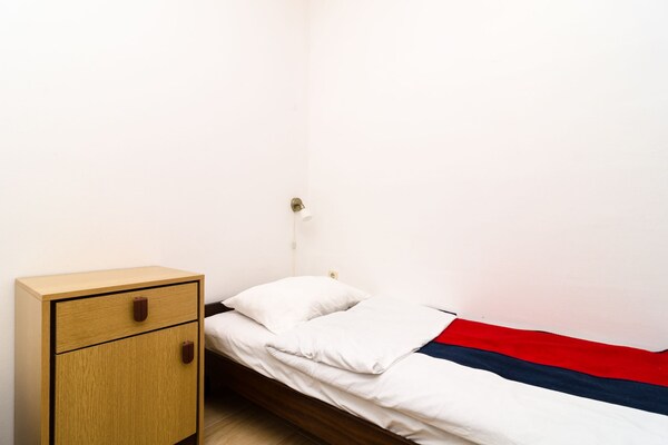 Foto van Guest House Kiko - Budget Twin Room - No.1 - Vakantiehuis in Pomena - BedRoom