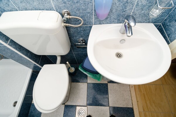 Foto van Guest House Kiko - Budget Twin Room - No.1 - Vakantiehuis in Pomena - BathRoom