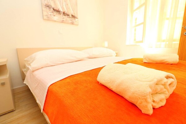 Foto van Apartments Seafront Silence - One Bedroom Apartment with Terrace and Sea View - BedRoom