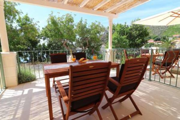 Foto van Apartments Seafront Silence - One Bedroom Apartment with Terrace and Sea View - TerraceBalcony